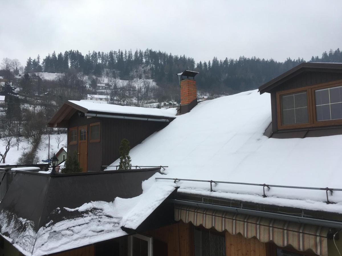Apartman U Holica Banska Stiavnica Luaran gambar